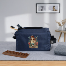 Lade das Bild in den Galerie-Viewer, Kultige Kulturtasche - Navy
